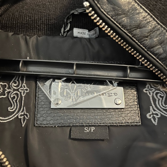 Mackage mid length down jacket - Picture 6 of 6